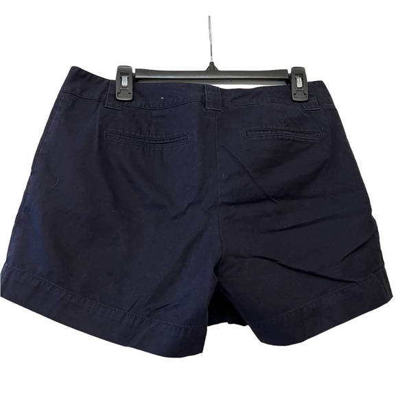 Lands End canvas shorts size 8 - Picture 2 of 6